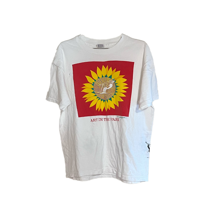 Stared White Sunflower | XL T-Shirt